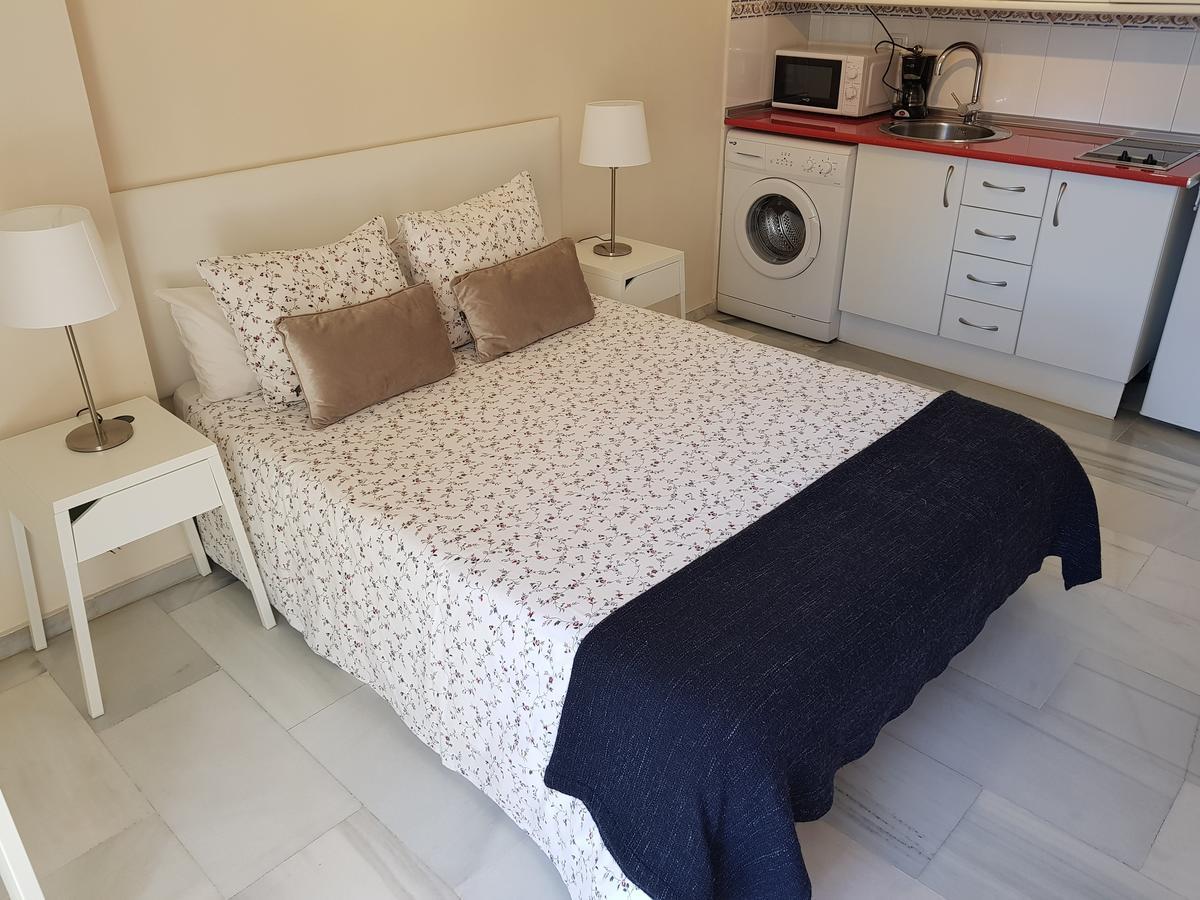 Fan Flat Eugenio (Adults Only) Daire Málaga Dış mekan fotoğraf